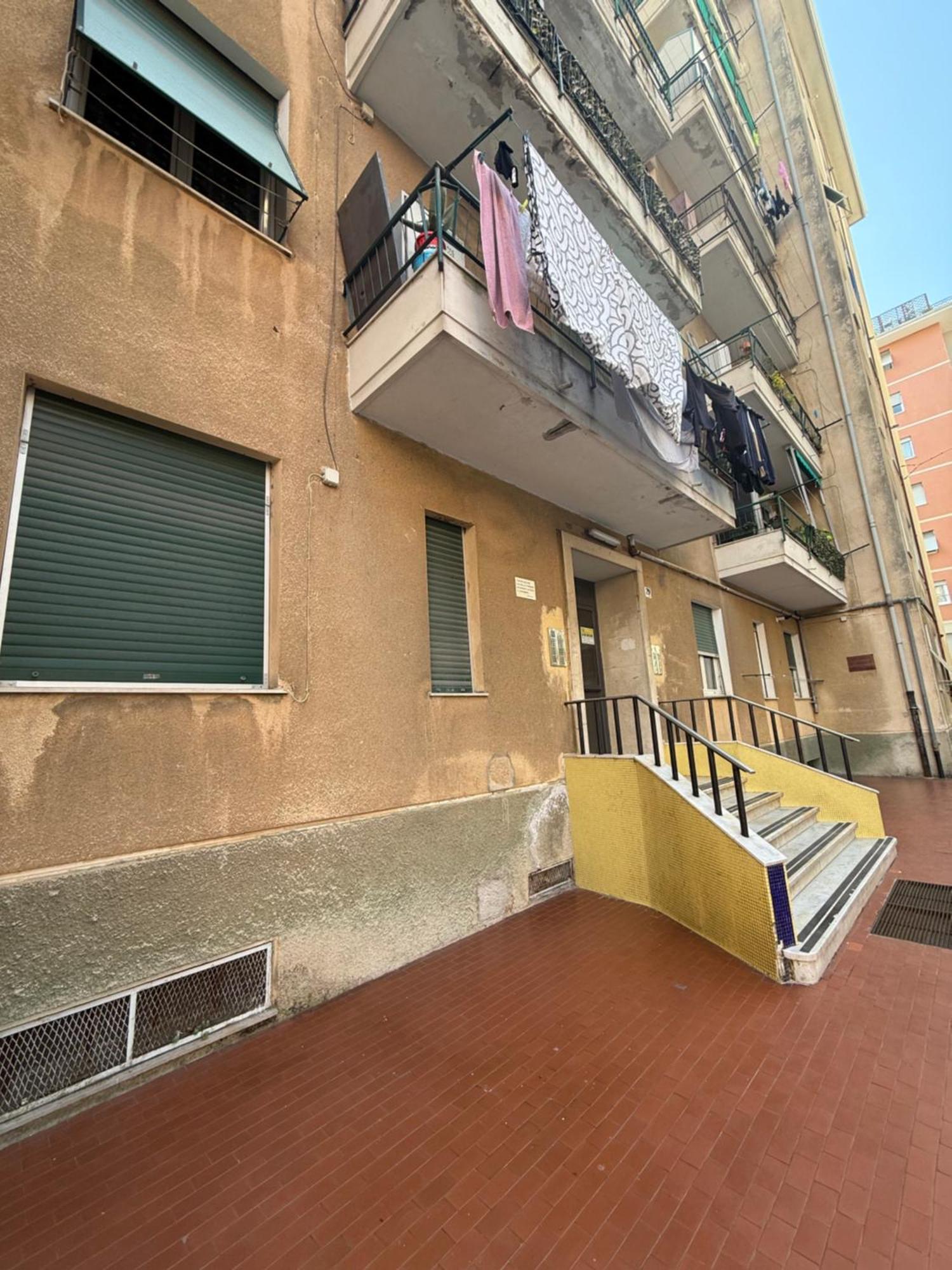 House Pra - Casa Appartamento Genova